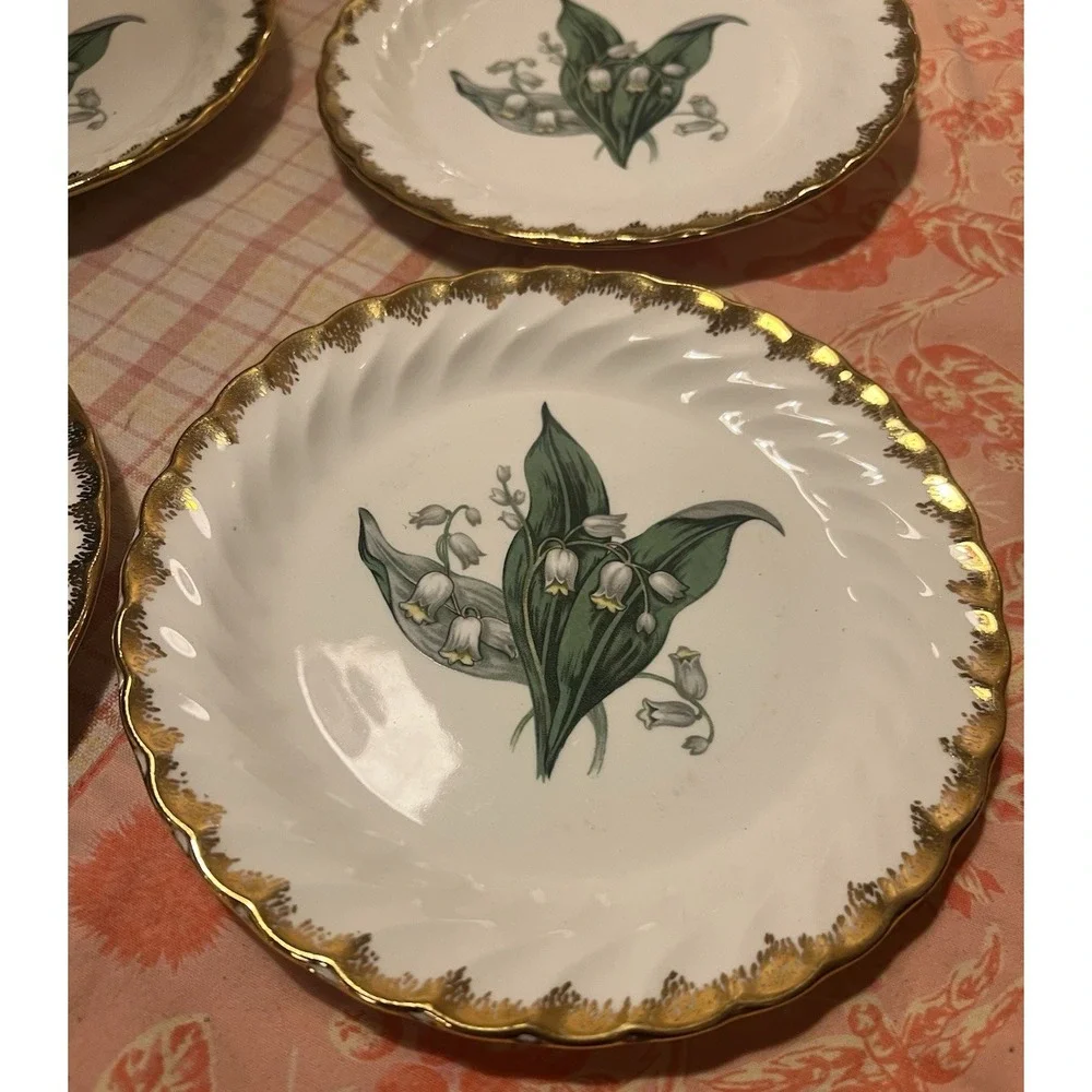 Vtg Royal China‎ 22K Lily Of The Valley Bread & Butter Plates Scalloped Set of 4